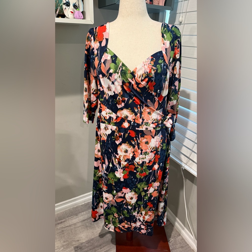 Kiyonna Women's‎ Plus Size Floral Sweetheart Knit Wrap Dress